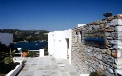 Cape Kanapitsa Hotel & Suites
