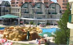 Sunny Day Club Hotel