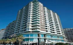 Blue Waters Hotel