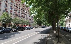 Bridgestreet Champs Elysees