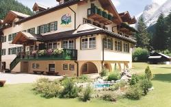 Hotel Villa Rosella Park & Wellness