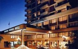 Chateau Victoria Hotel & Suites