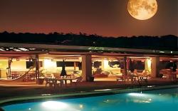 Hotel Raices Esturion