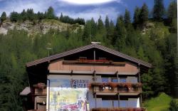 Hotel Azola