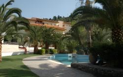 Lagomandra Hotel and Spa