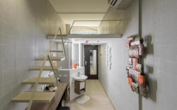 Selah Pods Hotel