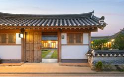 Gyeongju Wadamjung Hanok Pension