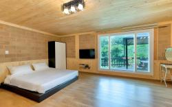 Hongcheon Stone Brown Pension