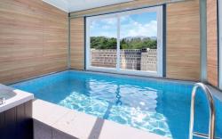 Sokcho Lasso Pool Villa Pension