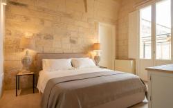 Lu Leccio Suite Apartment With Terrace 8