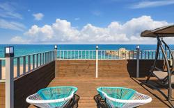 Gangneung Badauibyeol Pension