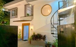 Courtyard Hotel