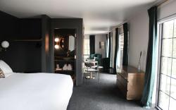 The Inn Hotel Lake Okoboji, Ascend Hotel Collection