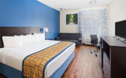 Days Inn by Wyndham Macon I-75 North