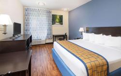 Days Inn by Wyndham Macon I-75 North