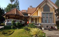 Villa Monza 2 Kamar View Gunung Little Venice