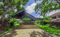 Villa Andri 3 Kamar Kolam Pribadi Dekat Kota Bunga