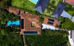 Six Bedroom Luxury Villa on Golf Course (PH125)