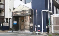 N33 Hakata Sta Riverside