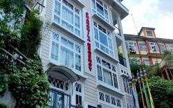Hotel Shangri-La Regency
