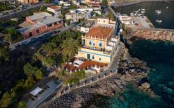 L'Ariana Isole Eolie UNA Esperienze 