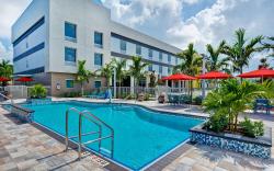 Home2 Suites by Hilton Naples I-75 Pine Ridge Road