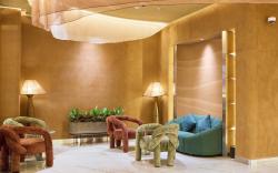 Kin Hotel Ly Tu Trong