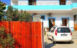 Malo Apartments