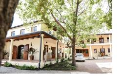 LovanE Boutique Wine Estate and Guest House