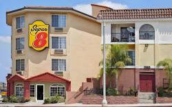 Super 8 by Wyndham New Cumberland