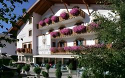 Hotel Tschurtschenthaler