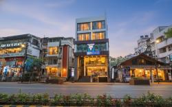 FabHotel Frazer Suites - Nr. Bangalore Cantt. Railway Station