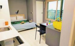 Arapalace NO705 - Near Airport, City/Ocean View, 10 minutes to Dongmun Market