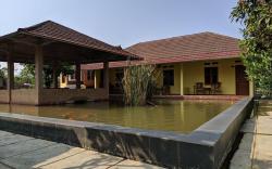 3 Kamar Villa Saung Naufal