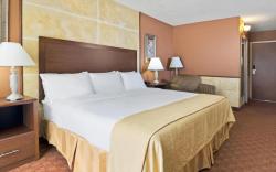 Ramada by Wyndham Austin South
