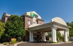 Holiday Inn Express Independence - Kansas City By IHG