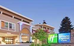 Holiday Inn Express Hotel & Suites Santa Cruz By IHG