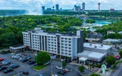 Holiday Inn Niagara Falls State Park Entry By IHG