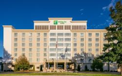 Holiday Inn Hotel & Suites Overland Park-West By IHG