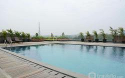 Relax Studio Room @ Tree Park BSD Apt By Travelio