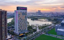 Crowne Plaza Foshan Nanhai-an IHG Hotel-Guangzhou South Railway Station Free Shuttle Bus