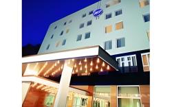 Hotel Paka