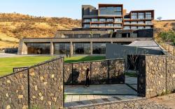 Aria Resort and Spa