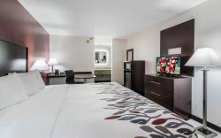 Red Roof Inn Cadiz