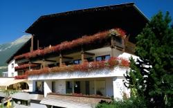 Hotel Serles