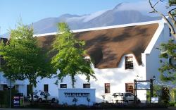 Oakhurst Hotel