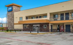 Americas Best Value Inn & Suites Houston at Hwy 6