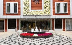 Reef Home Luxury Hotel