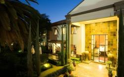 Constantia Manor Guest House