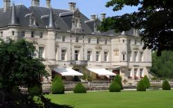 Chateau des Monthairons Hotel Restaurant GastroMaison Spa privatif